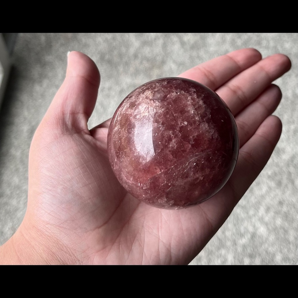 (RELISTED) Tanzberry Quartz Sphere - Picture 16 of 16